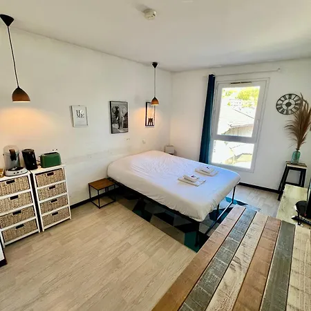 Le Petit Refuge - 2 Personnes - Parking Souterrain * Λούρδη